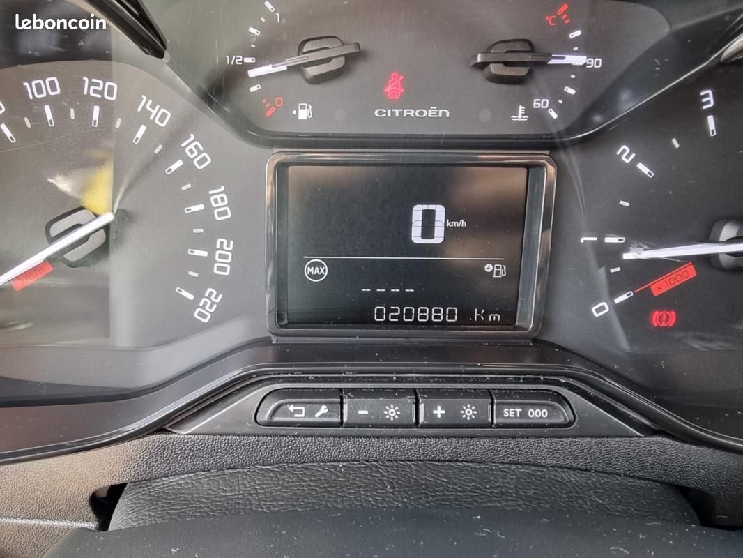 Citroën C3 PureTech 83 SS BVM5 Shine – CARNET CITROEN