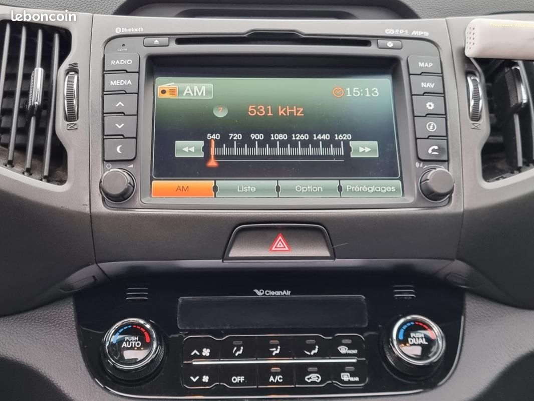 Kia Sportage 2.0 CRDi 136 4WD Premium – 4×4 Toit ouvrant CARNET