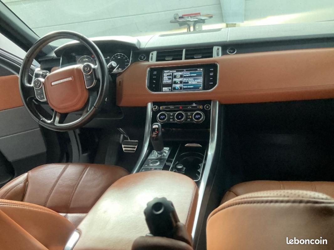 Land Rover Range Rover Sport SDV6 3.0L HSE Dynamic