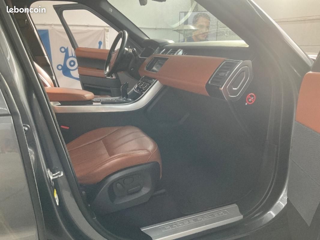 Land Rover Range Rover Sport SDV6 3.0L HSE Dynamic