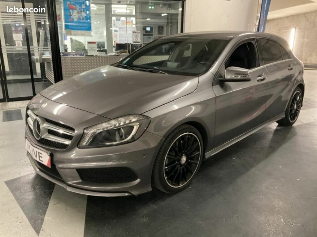 Mercedes Classe A 250 AMG 4-Matic 7-G FAIBLE KM 2ème MAIN