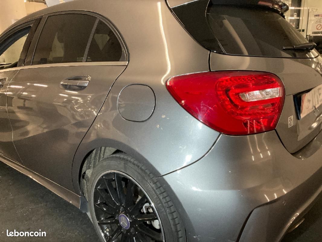 Mercedes Classe A 250 AMG 4-Matic 7-G FAIBLE KM 2ème MAIN