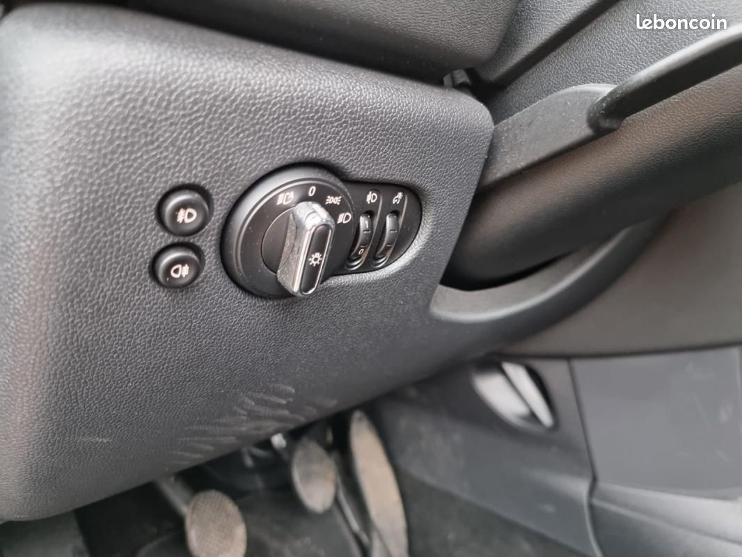 Mini Hatch 3 PORTES F56 LCI One 75