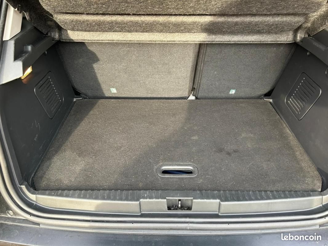 Renault Captur TCe 120 Energy E6 Intens EDC – GPS