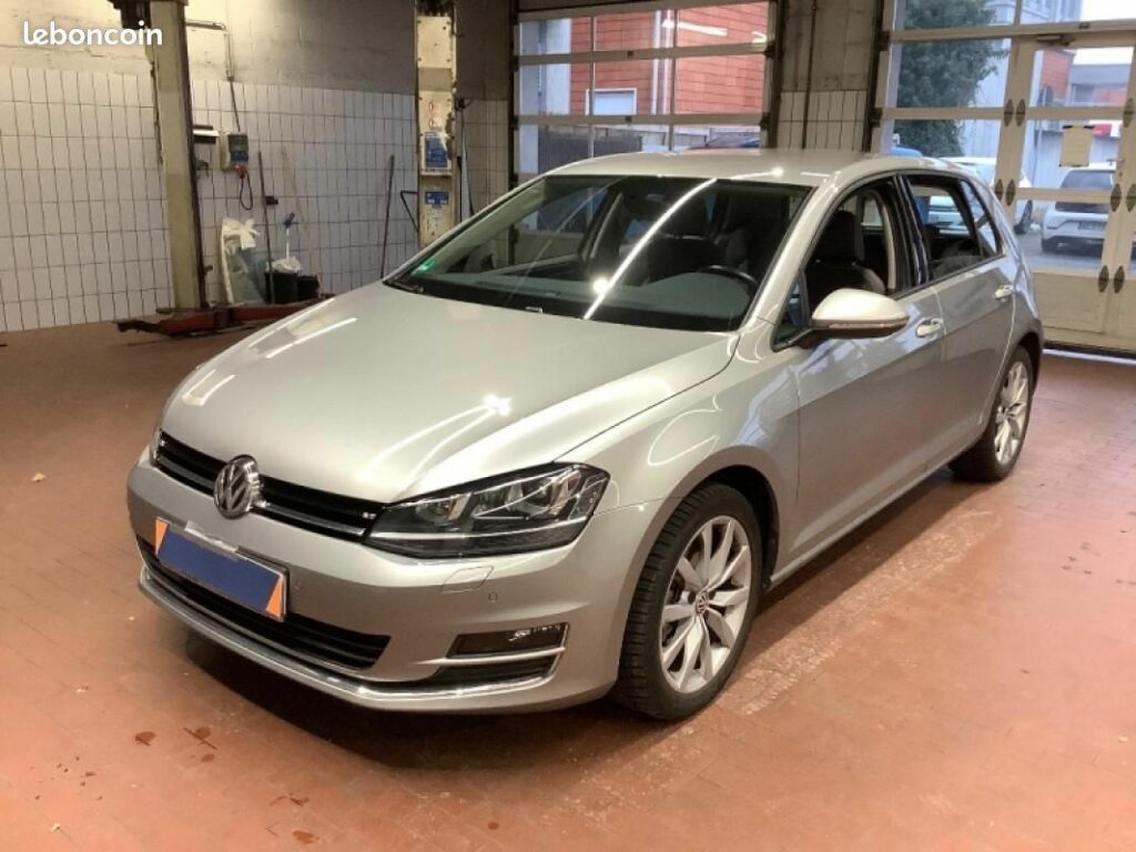 Volkswagen Golf 1.4 TSI 125 DSG7 Highline FAIBLE KM 1ere MAIN