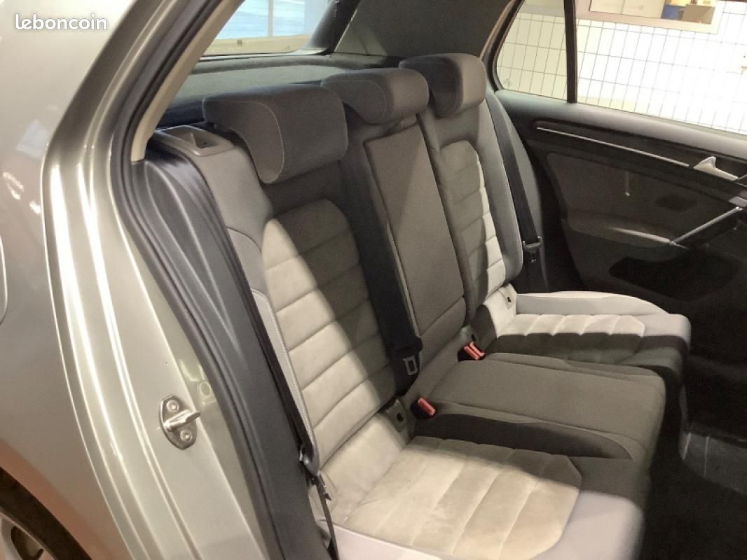 Volkswagen Golf 1.4 TSI 125 DSG7 Highline FAIBLE KM 1ere MAIN