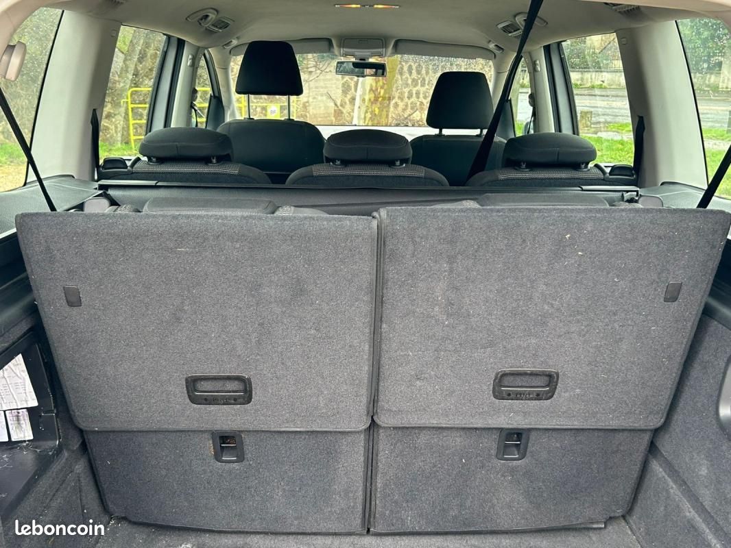 Volkswagen Sharan 2.0 TDI 140 Confortline DSG6 – 7 PLACES